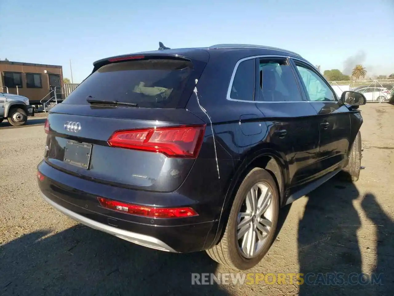 4 Фотография поврежденного автомобиля WA1BNAFY7K2038193 AUDI Q5 2019