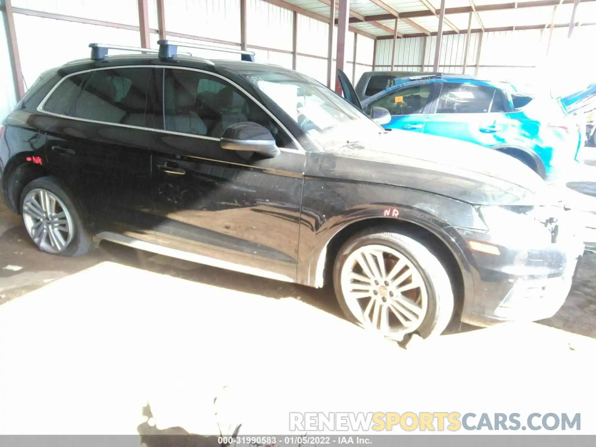 1 Фотография поврежденного автомобиля WA1BNAFY7K2052255 AUDI Q5 2019