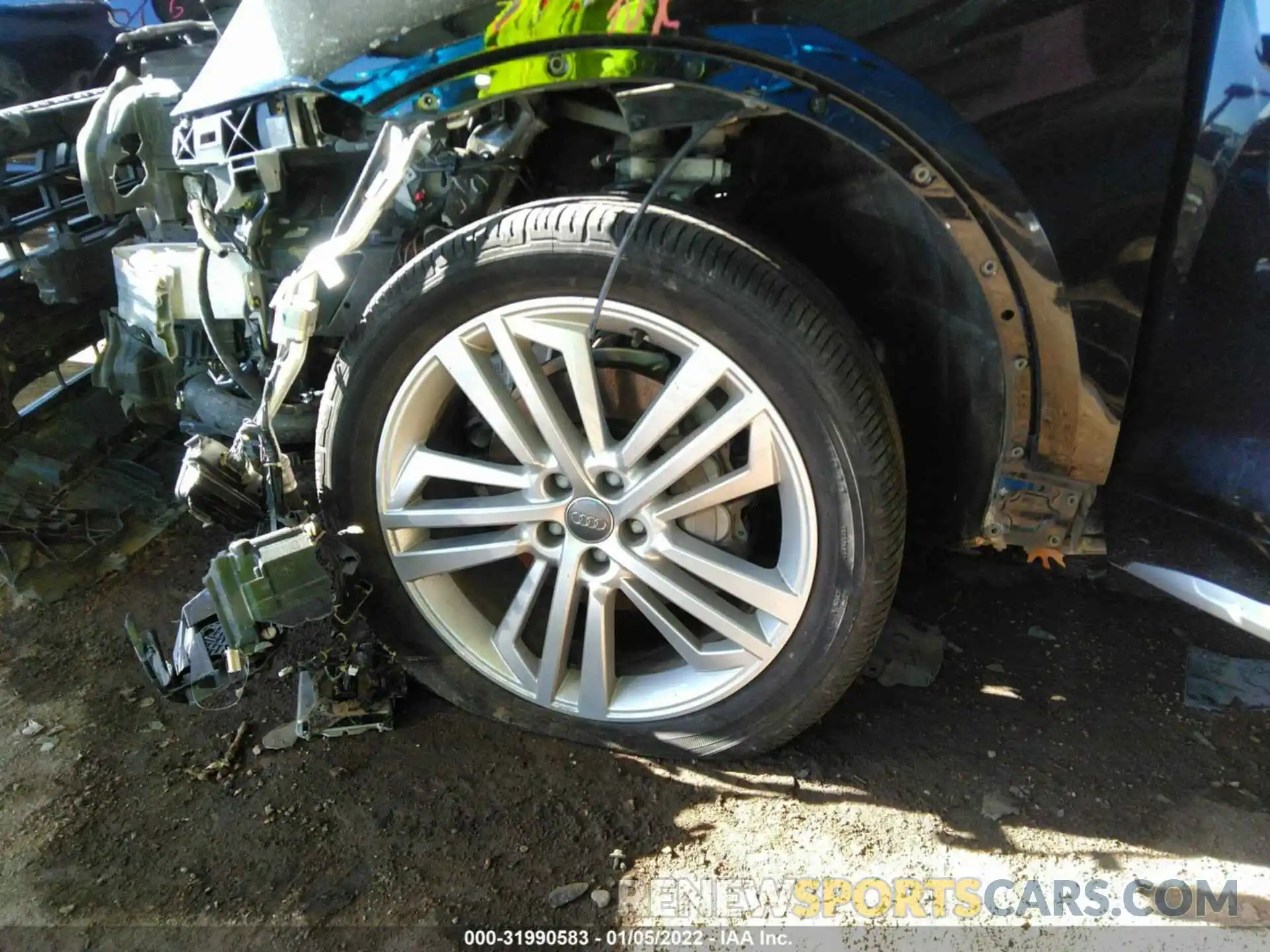 12 Photograph of a damaged car WA1BNAFY7K2052255 AUDI Q5 2019