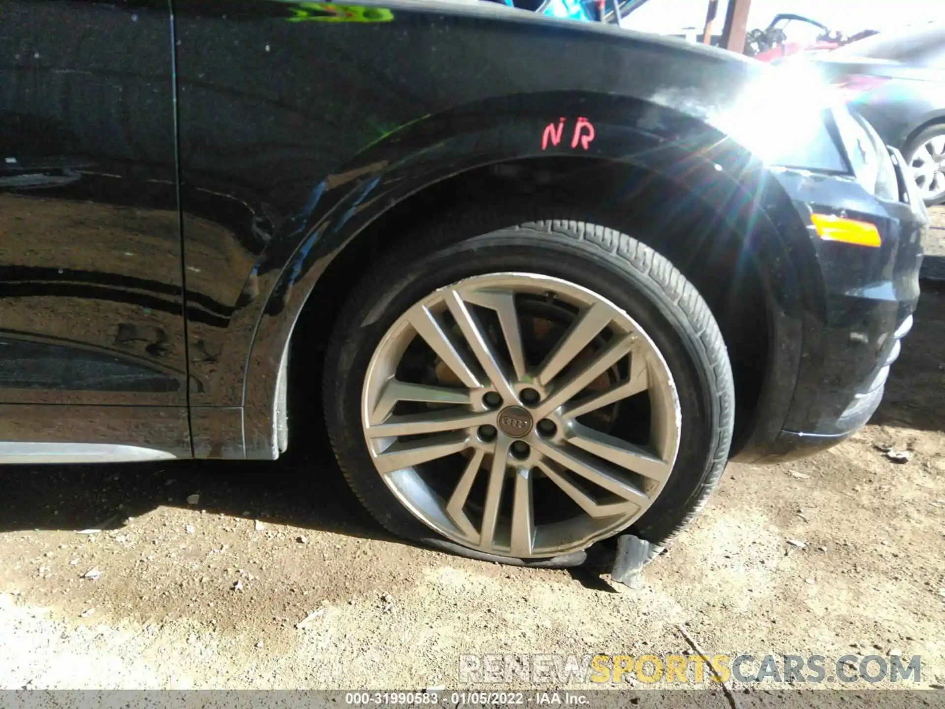 14 Photograph of a damaged car WA1BNAFY7K2052255 AUDI Q5 2019