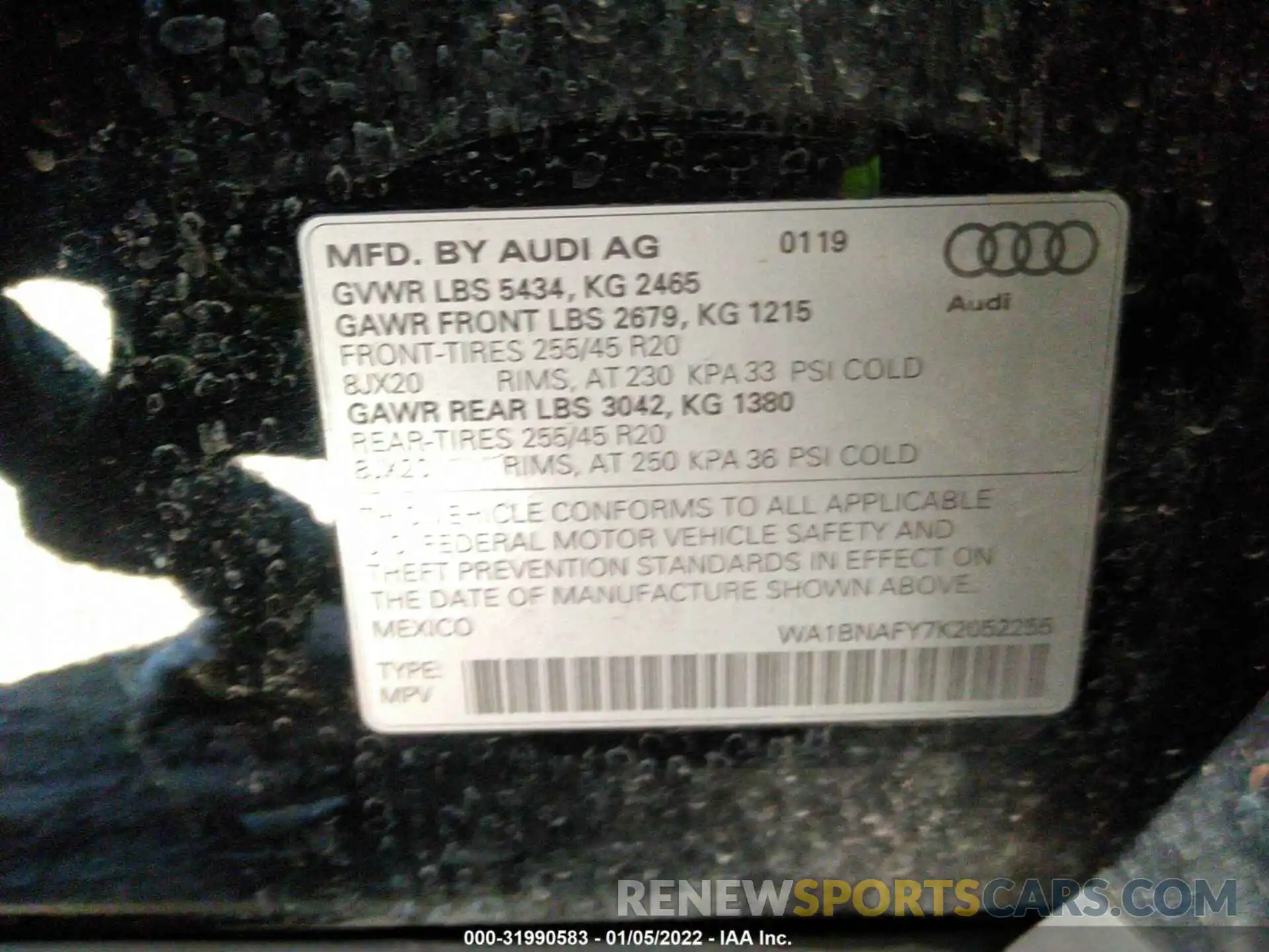 9 Photograph of a damaged car WA1BNAFY7K2052255 AUDI Q5 2019