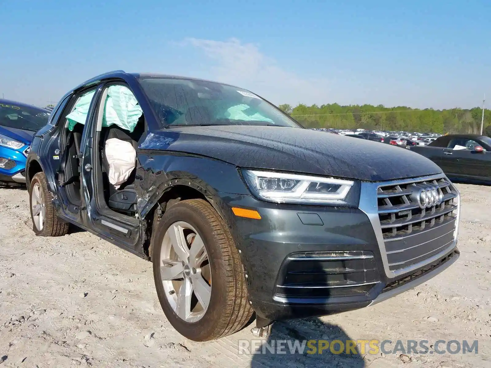 1 Photograph of a damaged car WA1BNAFY7K2052742 AUDI Q5 2019