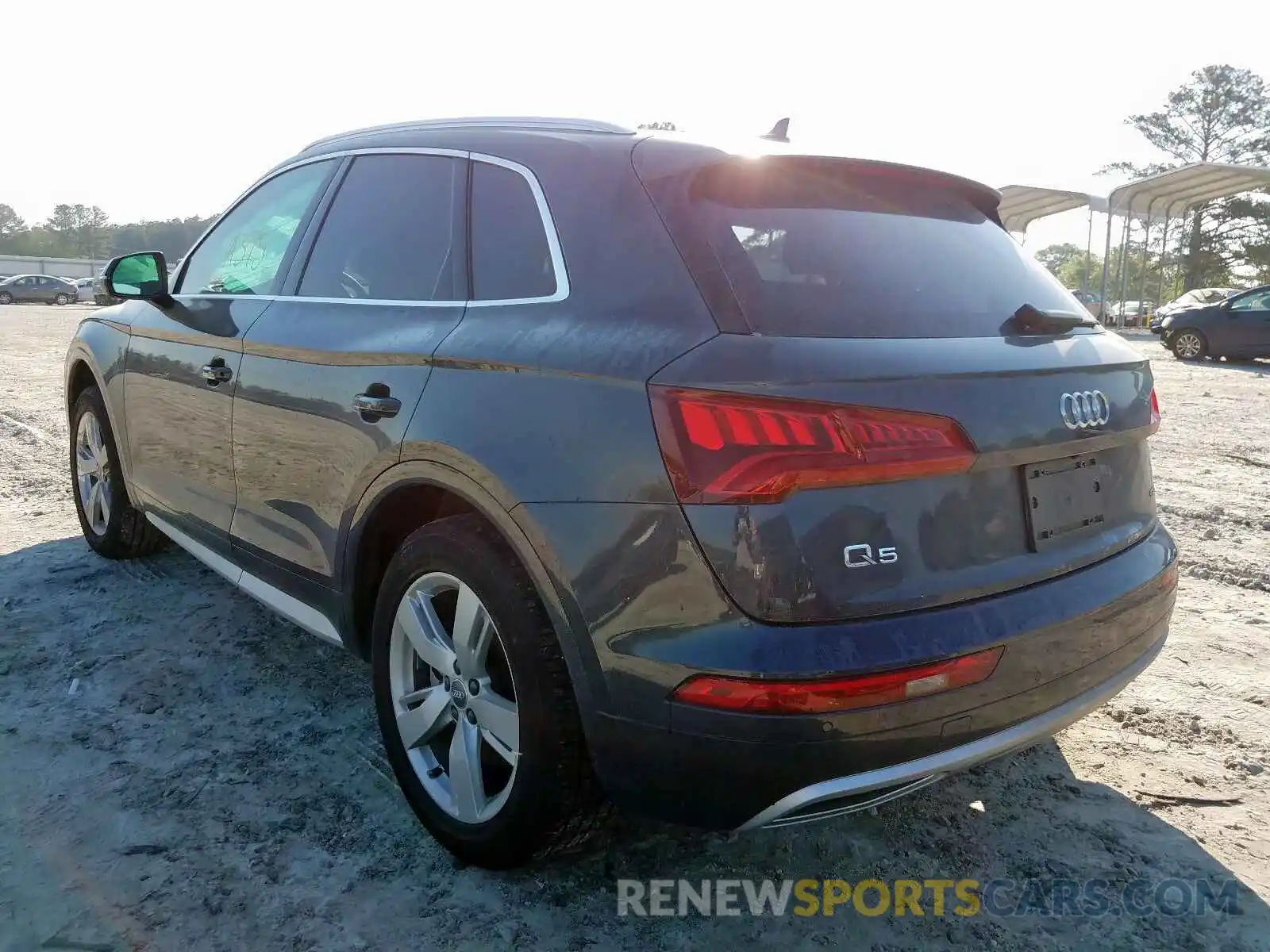 3 Фотография поврежденного автомобиля WA1BNAFY7K2052742 AUDI Q5 2019