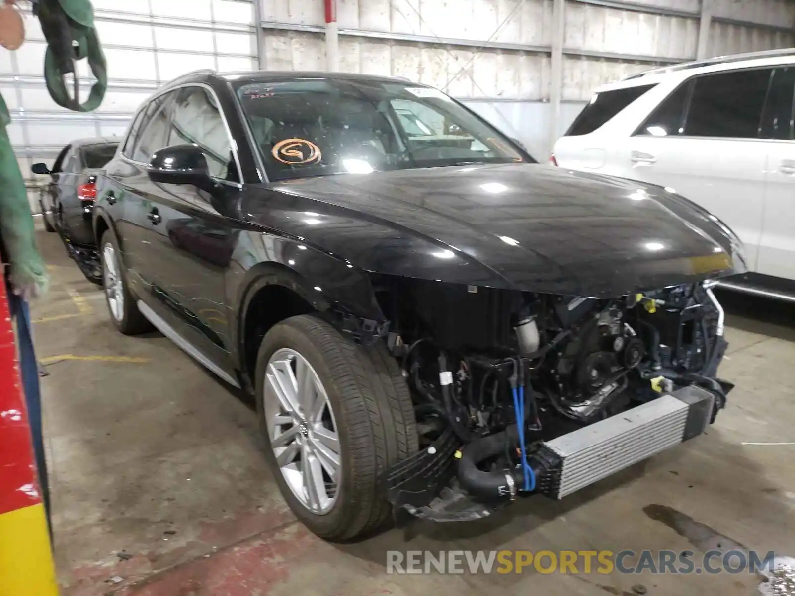 1 Photograph of a damaged car WA1BNAFY7K2052790 AUDI Q5 2019