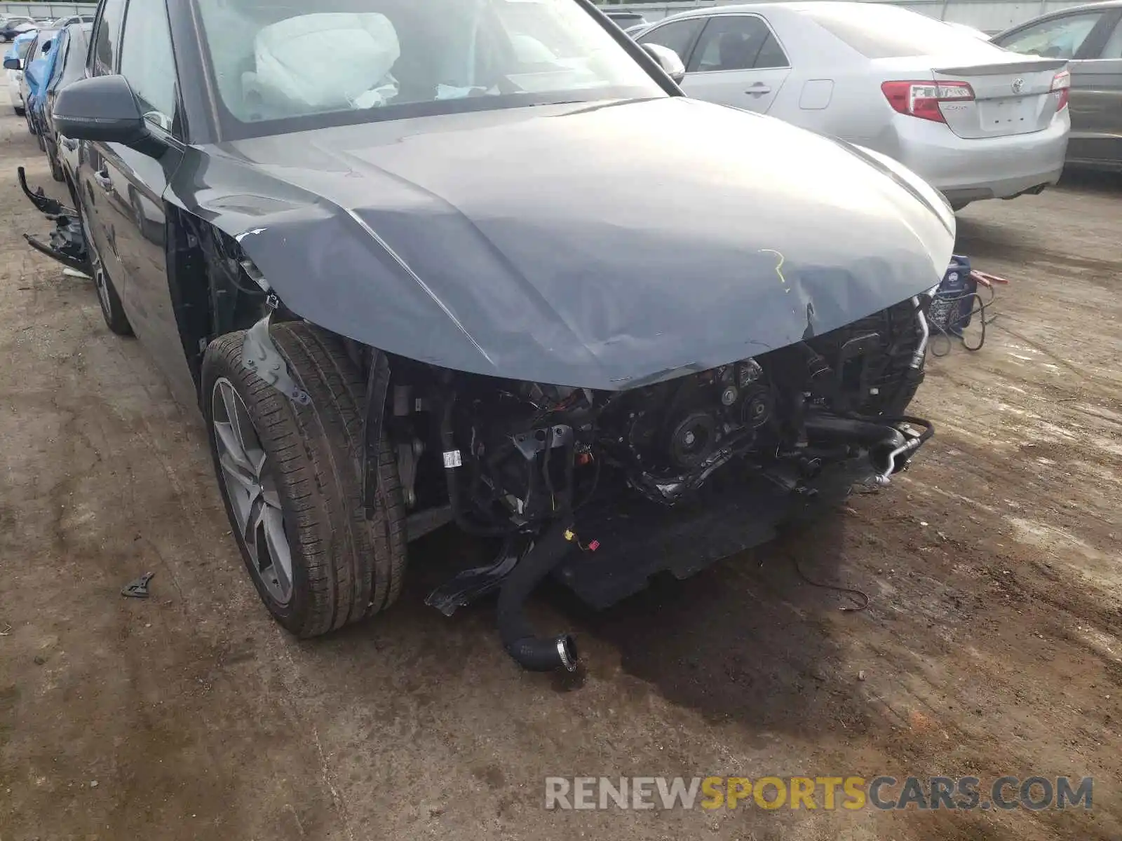 9 Photograph of a damaged car WA1BNAFY7K2058556 AUDI Q5 2019