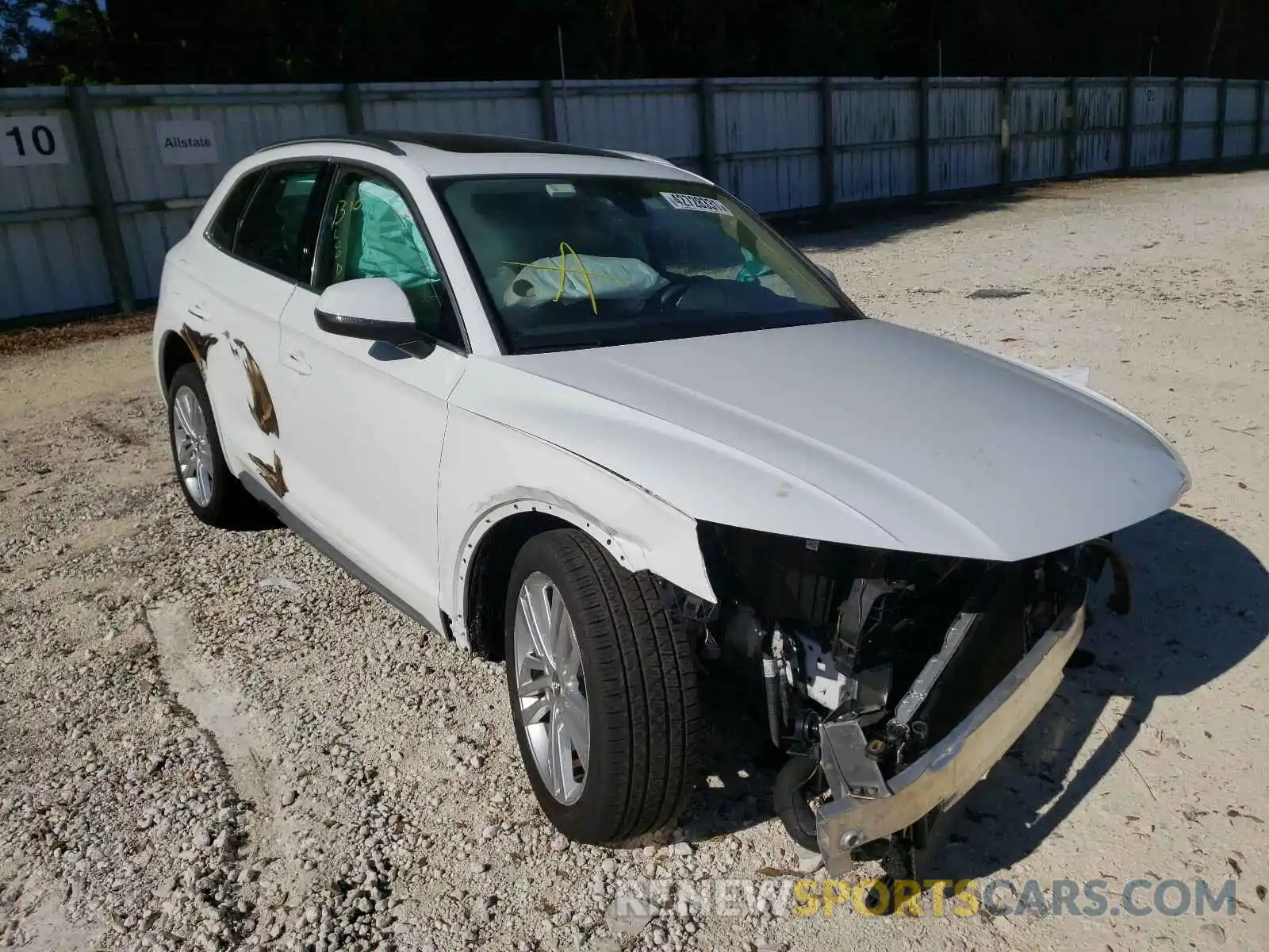 1 Photograph of a damaged car WA1BNAFY7K2058993 AUDI Q5 2019
