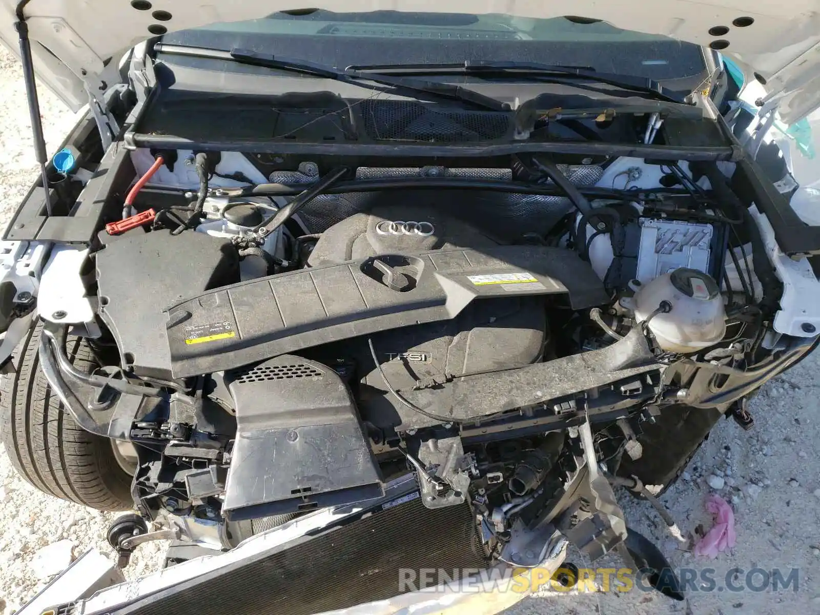 7 Фотография поврежденного автомобиля WA1BNAFY7K2058993 AUDI Q5 2019
