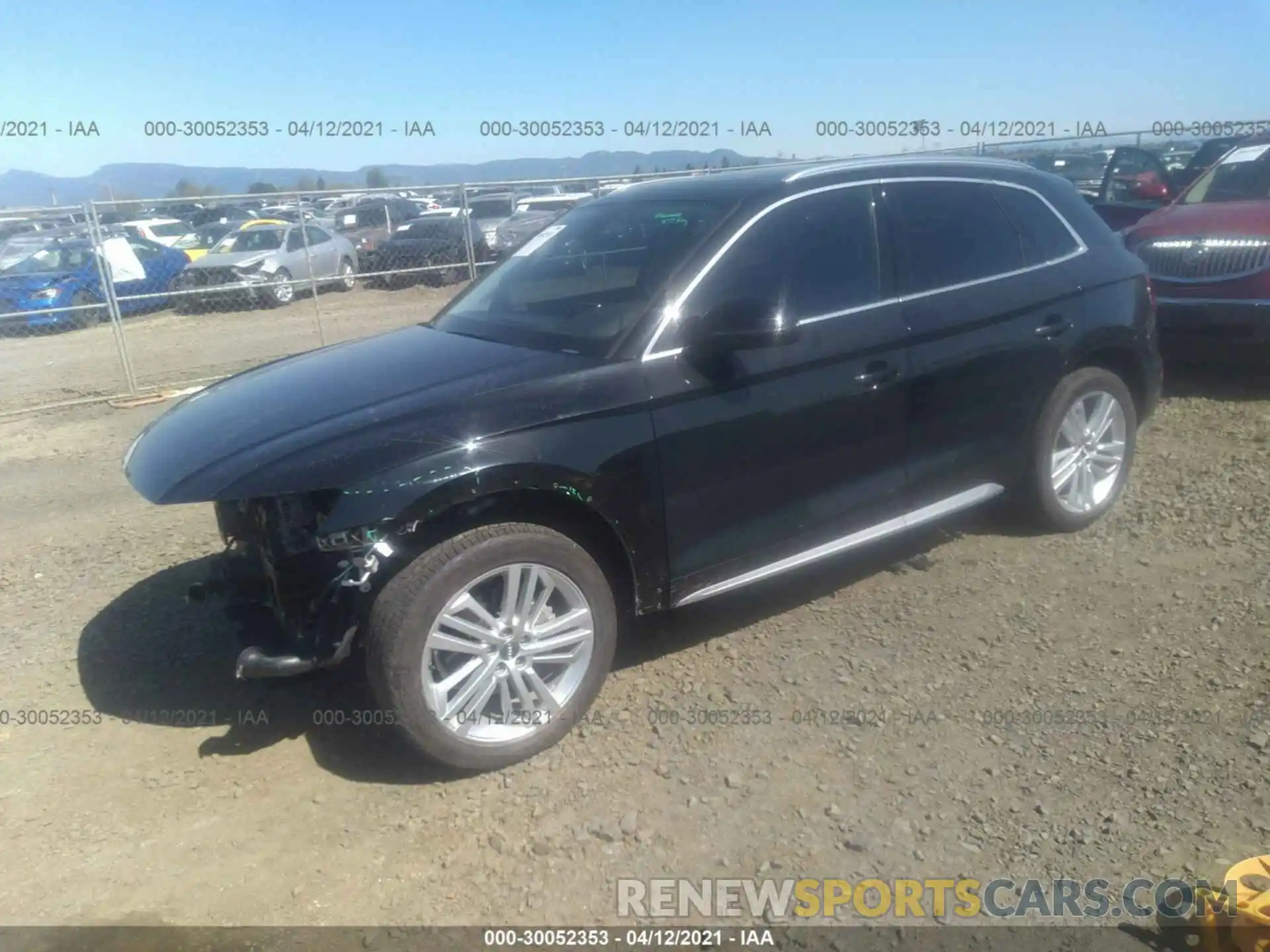 2 Фотография поврежденного автомобиля WA1BNAFY7K2070433 AUDI Q5 2019