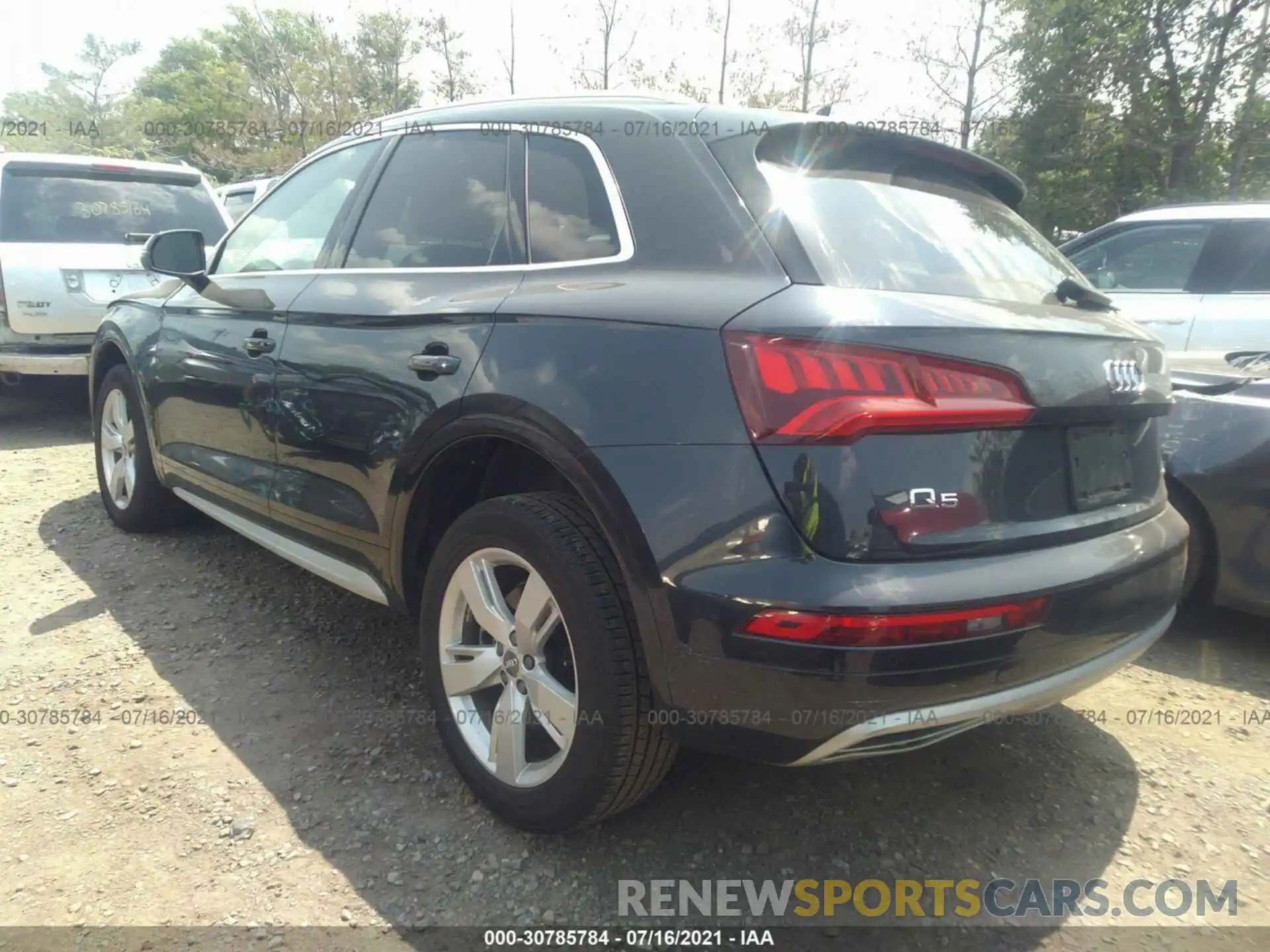 3 Photograph of a damaged car WA1BNAFY7K2072988 AUDI Q5 2019