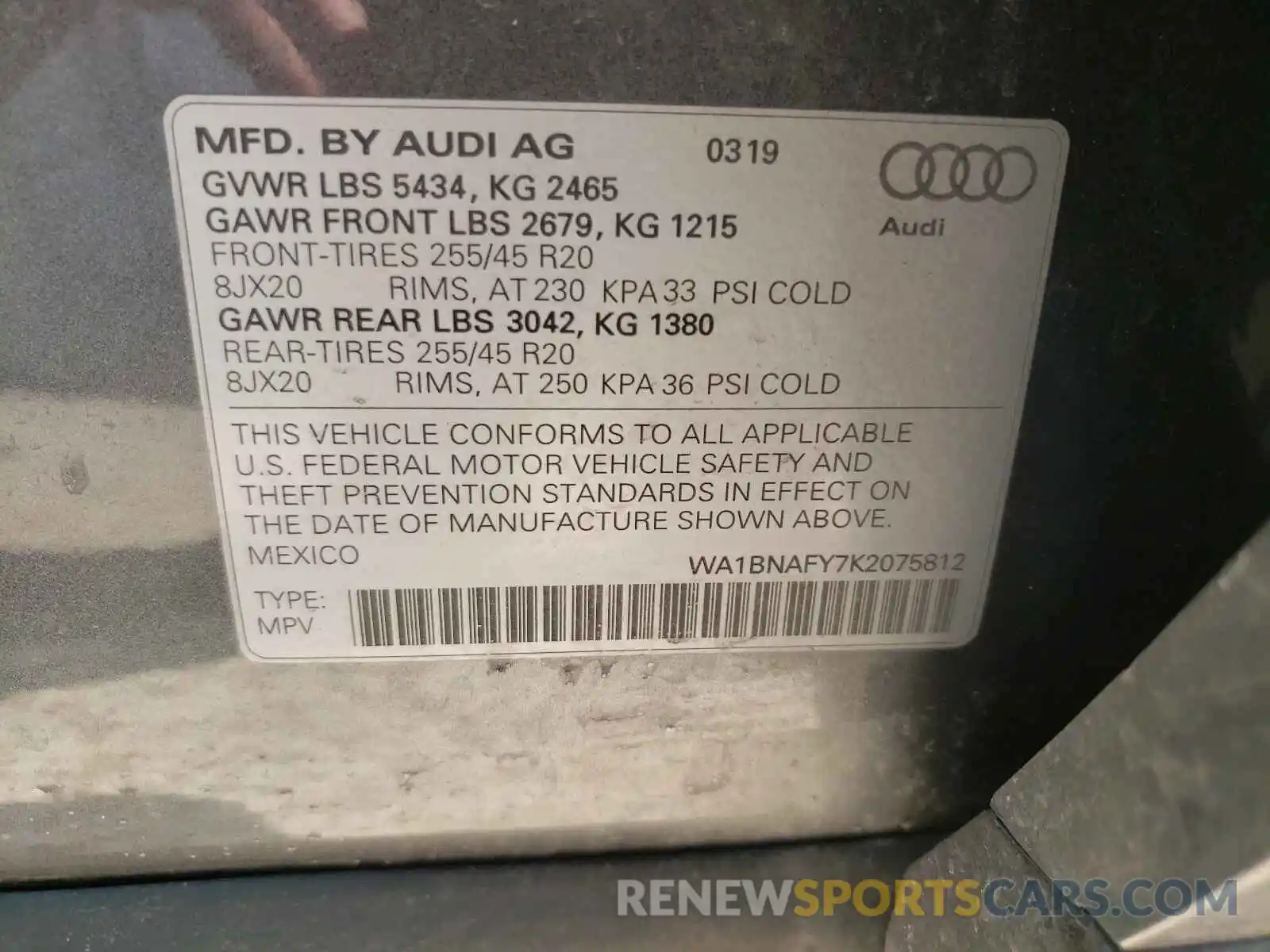 10 Photograph of a damaged car WA1BNAFY7K2075812 AUDI Q5 2019