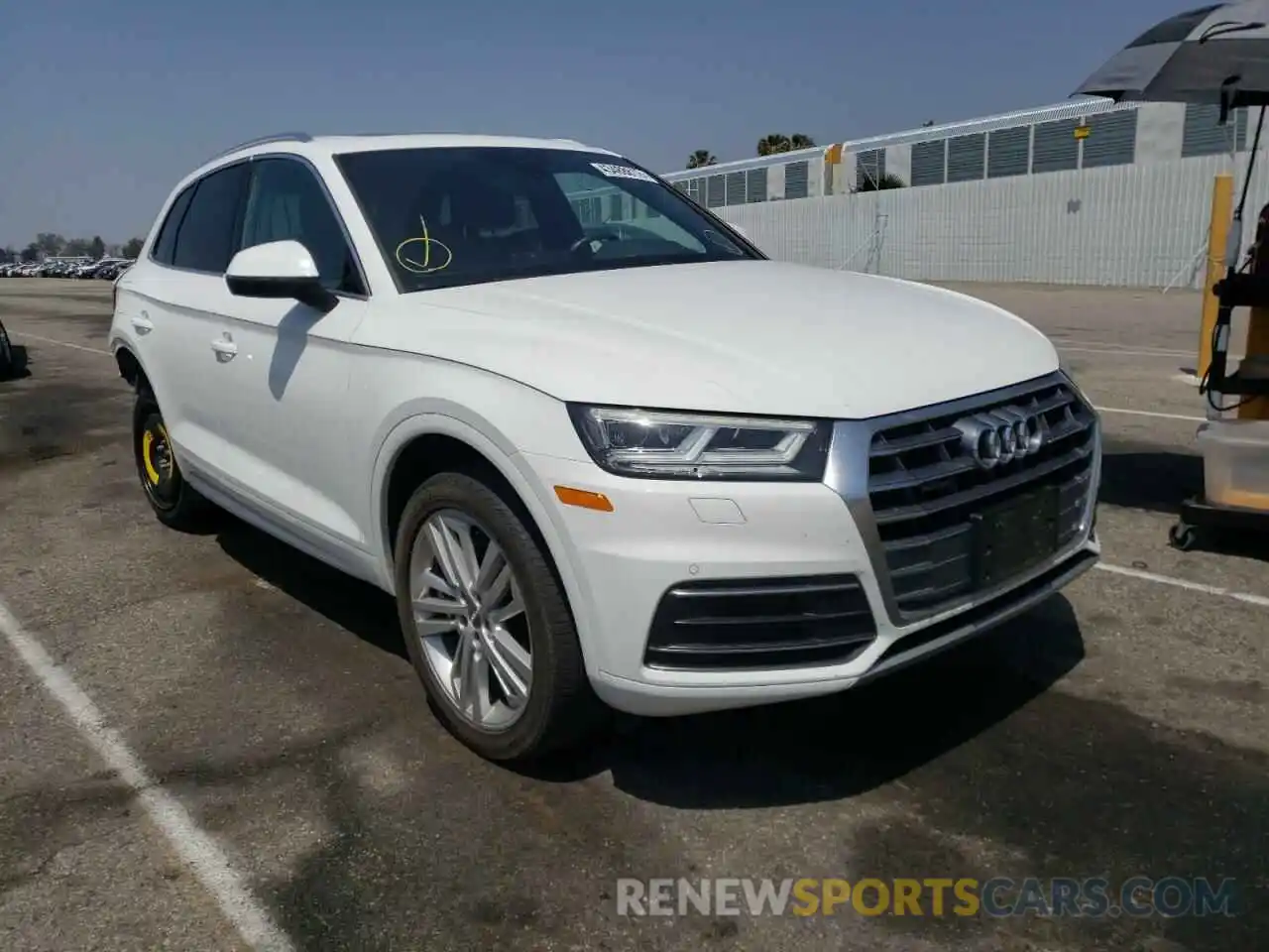 1 Фотография поврежденного автомобиля WA1BNAFY7K2080136 AUDI Q5 2019