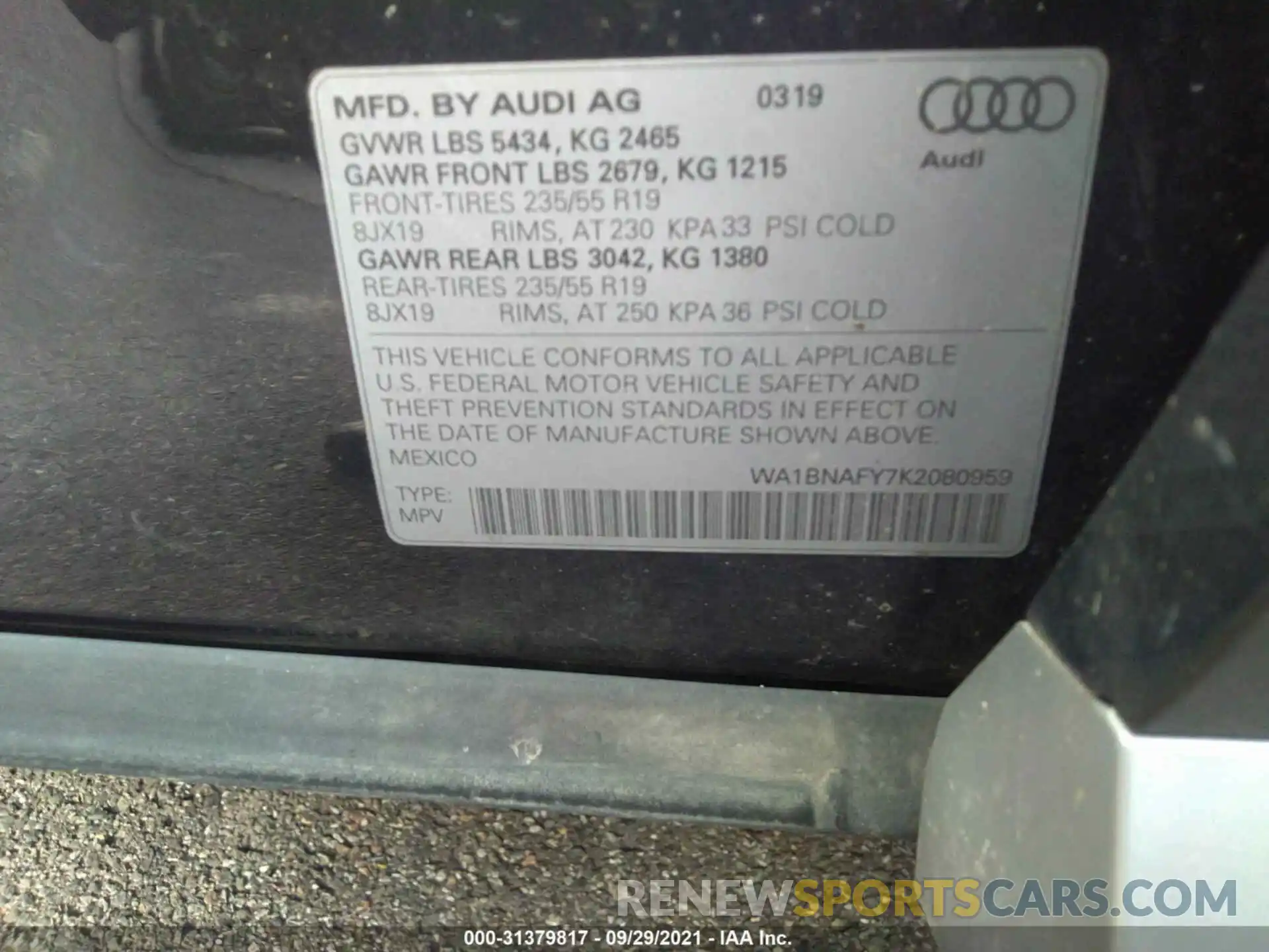 9 Photograph of a damaged car WA1BNAFY7K2080959 AUDI Q5 2019