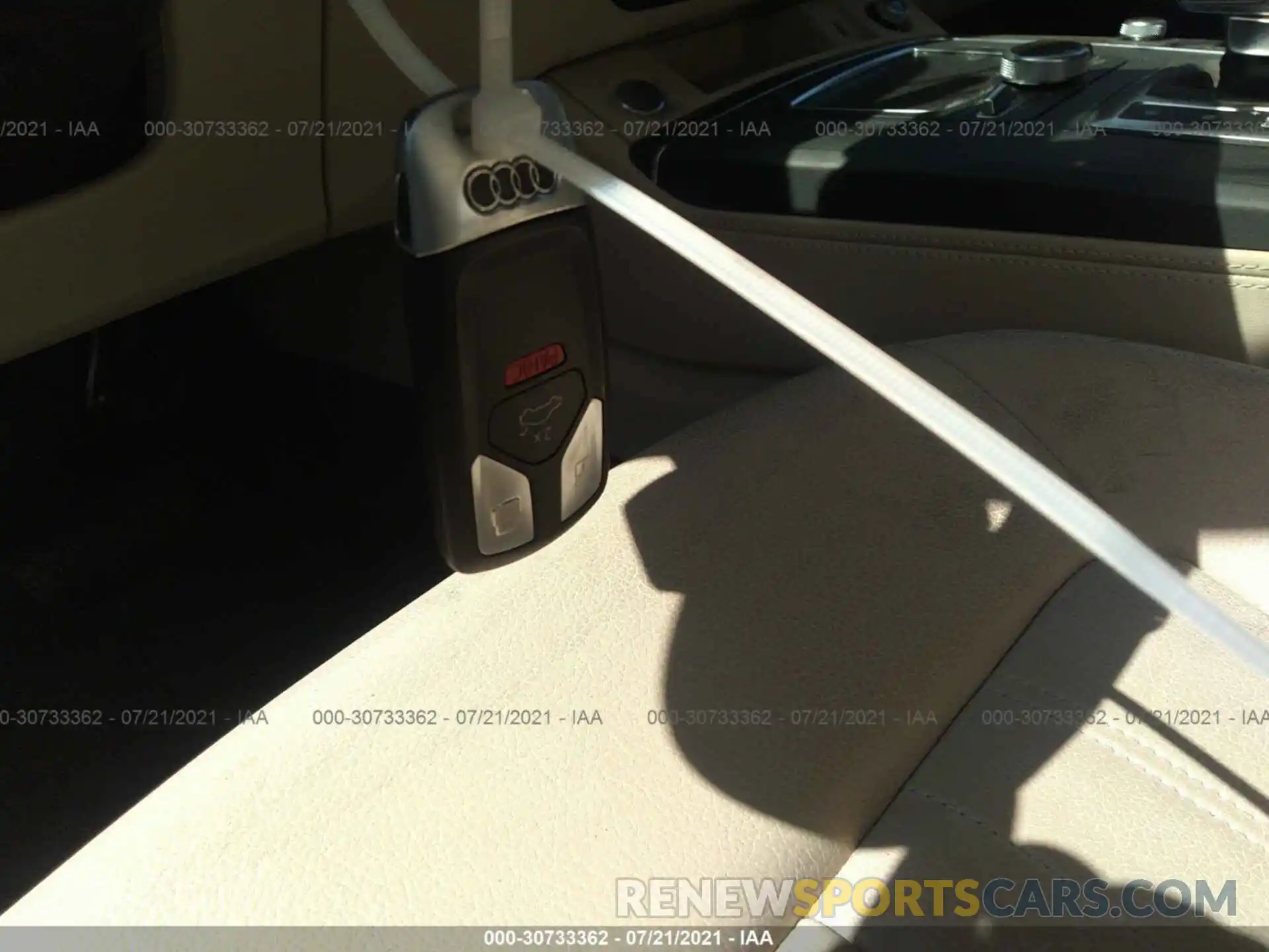 11 Photograph of a damaged car WA1BNAFY7K2084980 AUDI Q5 2019