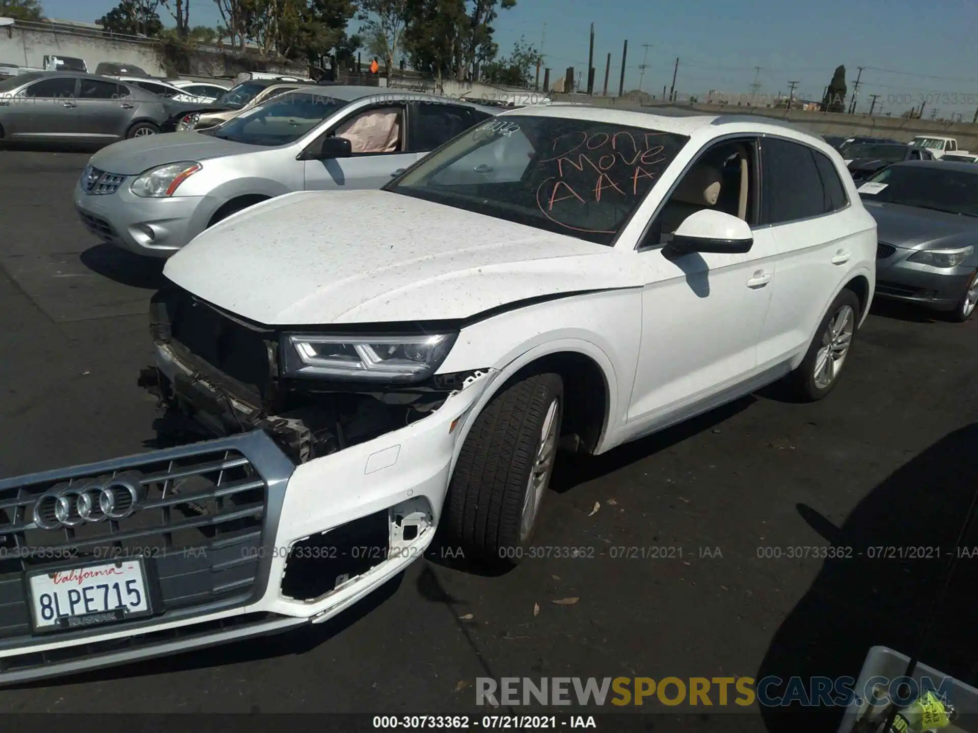 2 Фотография поврежденного автомобиля WA1BNAFY7K2084980 AUDI Q5 2019