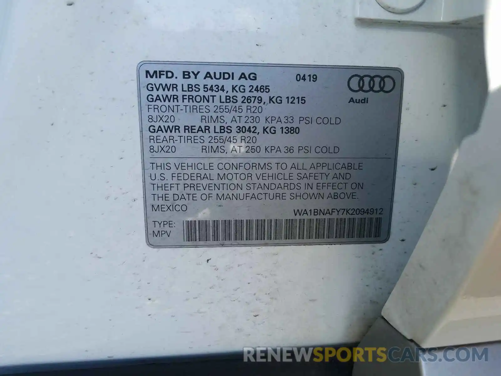 10 Photograph of a damaged car WA1BNAFY7K2094912 AUDI Q5 2019