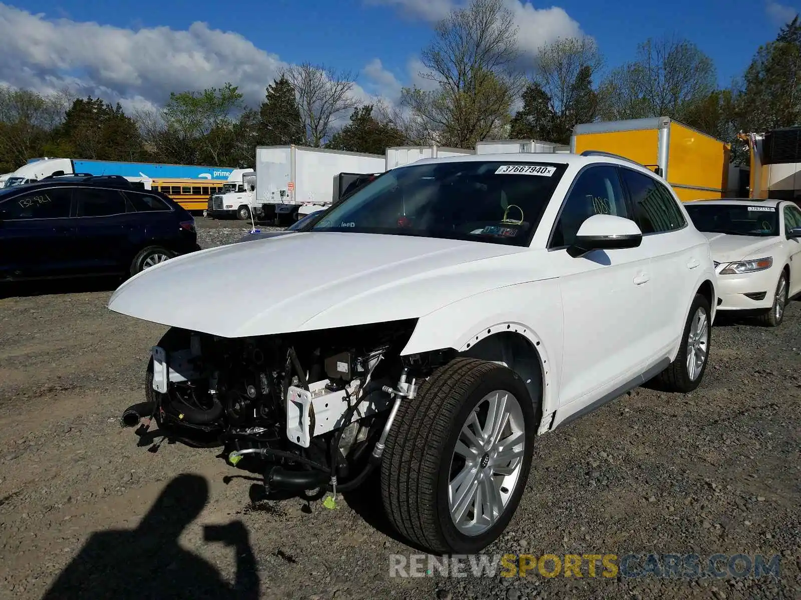 2 Photograph of a damaged car WA1BNAFY7K2094912 AUDI Q5 2019