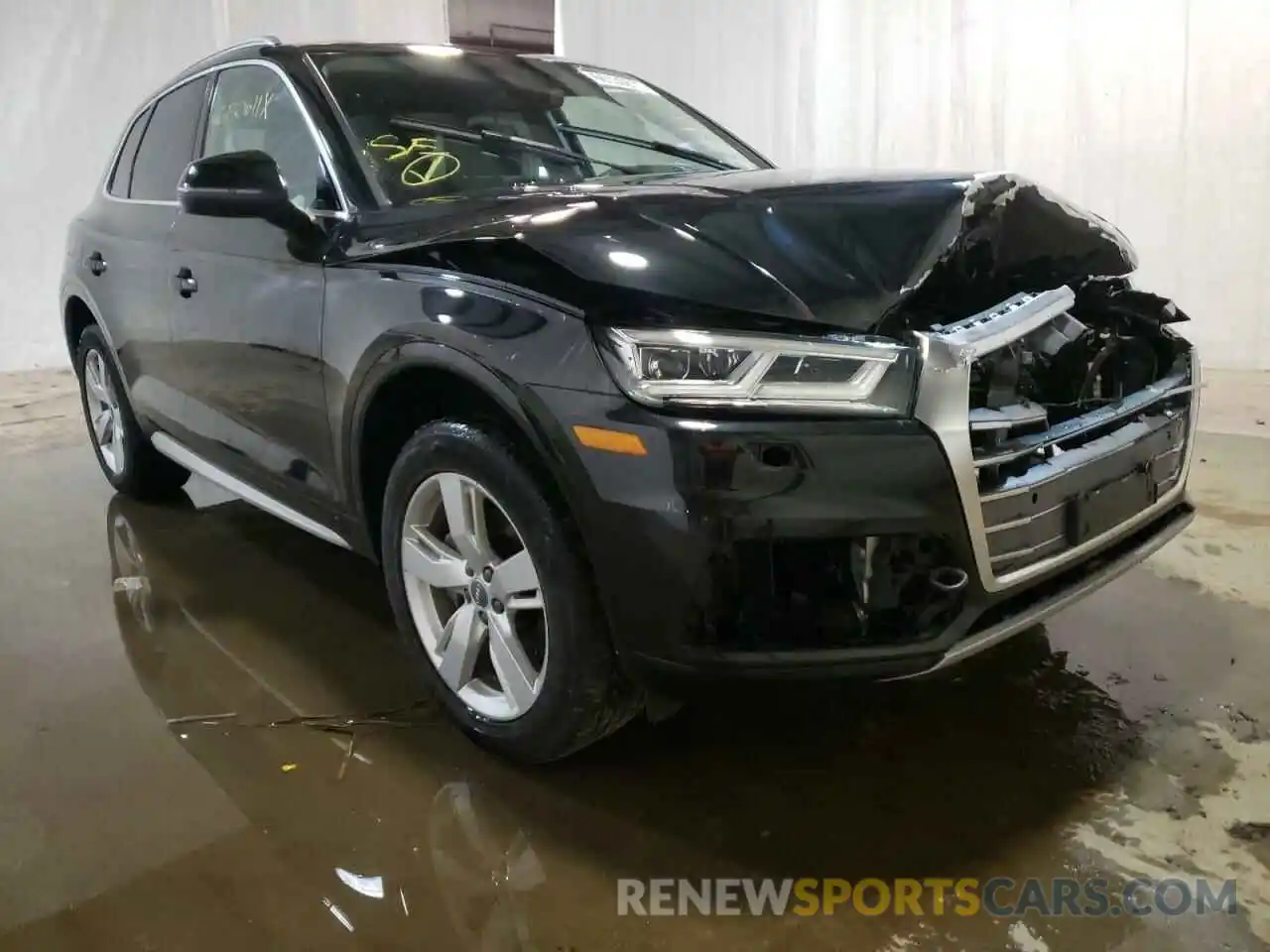 1 Photograph of a damaged car WA1BNAFY7K2099253 AUDI Q5 2019