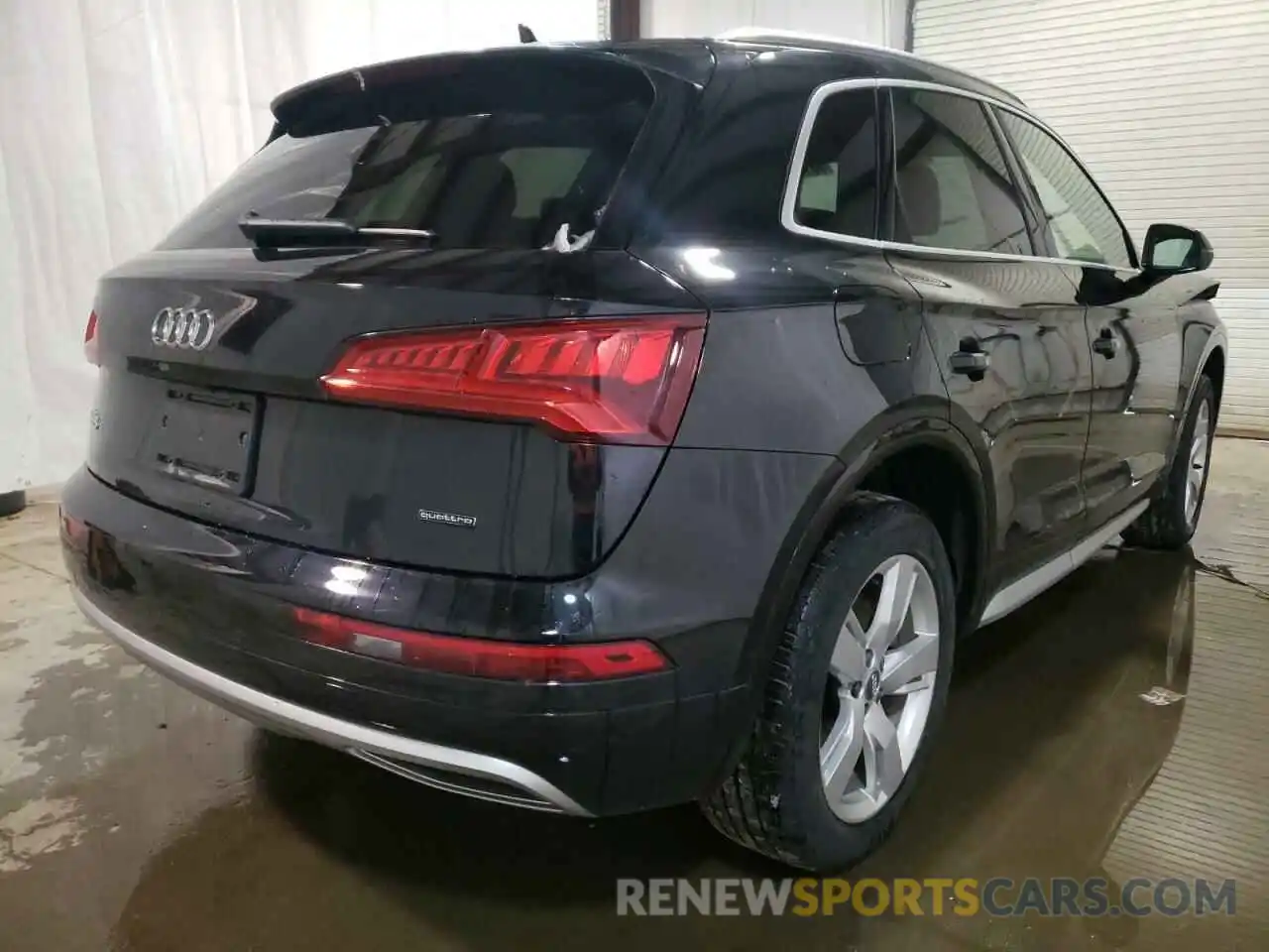 4 Photograph of a damaged car WA1BNAFY7K2099253 AUDI Q5 2019