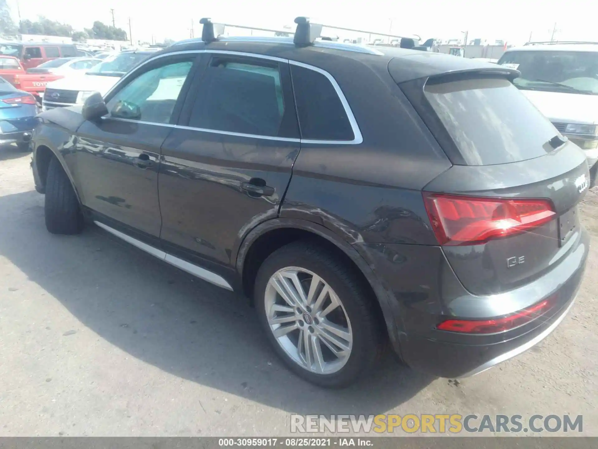 3 Photograph of a damaged car WA1BNAFY7K2101776 AUDI Q5 2019