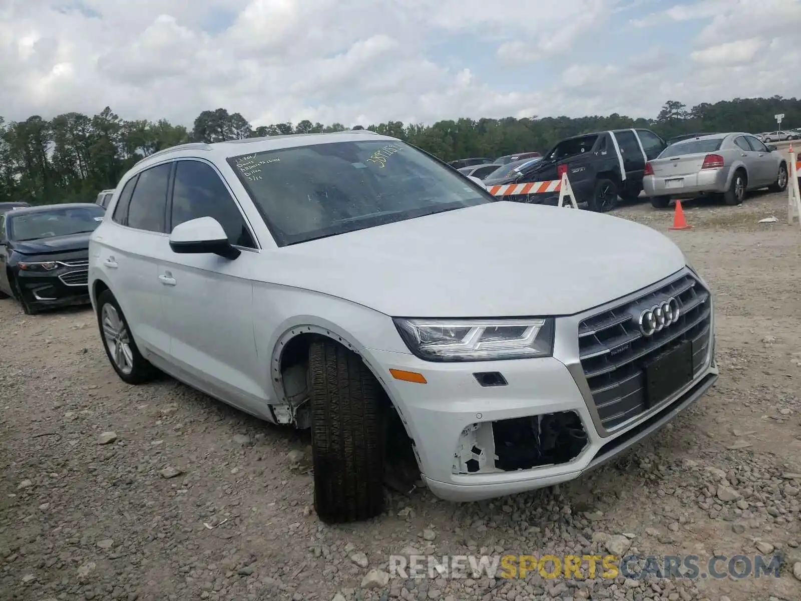 1 Фотография поврежденного автомобиля WA1BNAFY7K2110221 AUDI Q5 2019