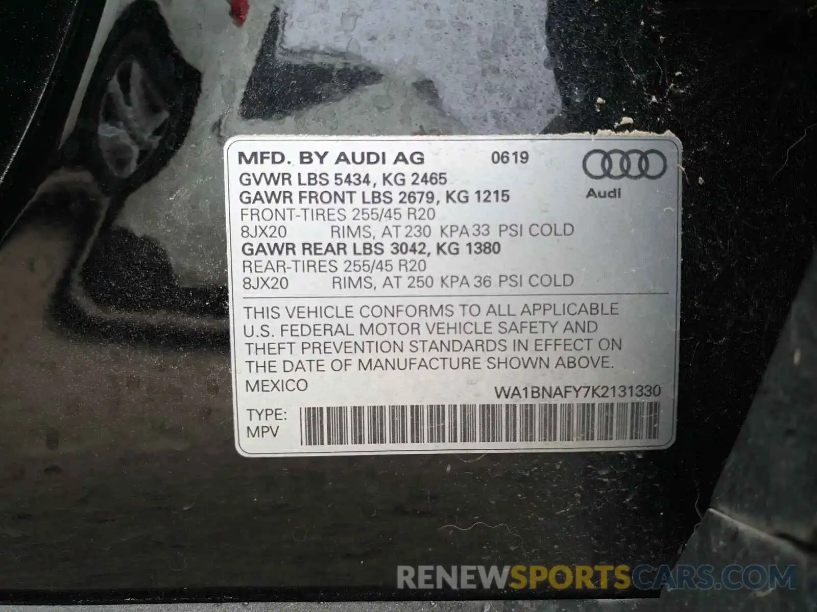 10 Photograph of a damaged car WA1BNAFY7K2131330 AUDI Q5 2019