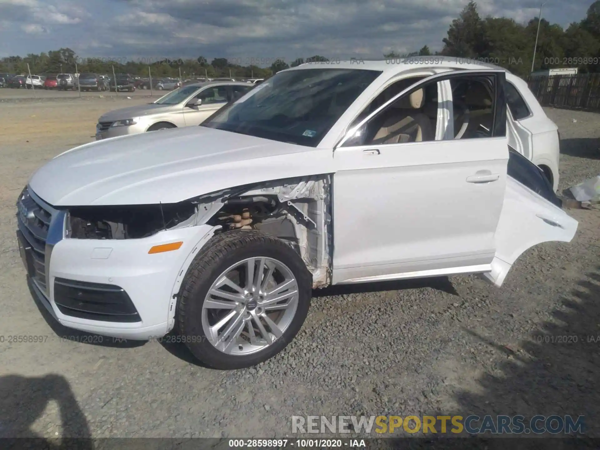 2 Фотография поврежденного автомобиля WA1BNAFY7K2136429 AUDI Q5 2019