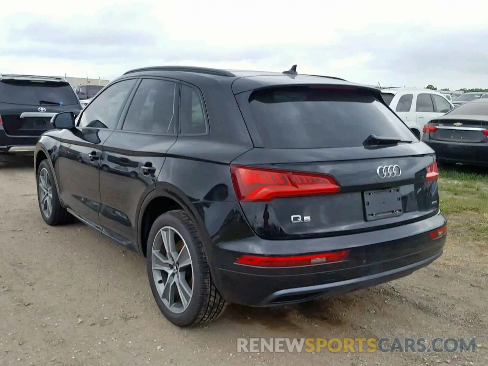 3 Фотография поврежденного автомобиля WA1BNAFY8K2017997 AUDI Q5 2019