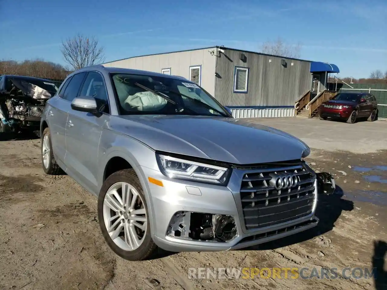 1 Фотография поврежденного автомобиля WA1BNAFY8K2020754 AUDI Q5 2019