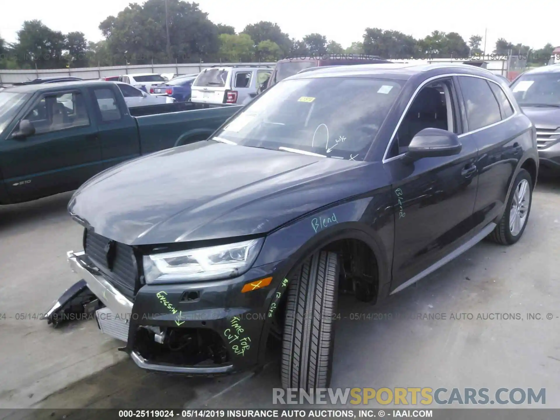 2 Photograph of a damaged car WA1BNAFY8K2023640 AUDI Q5 2019