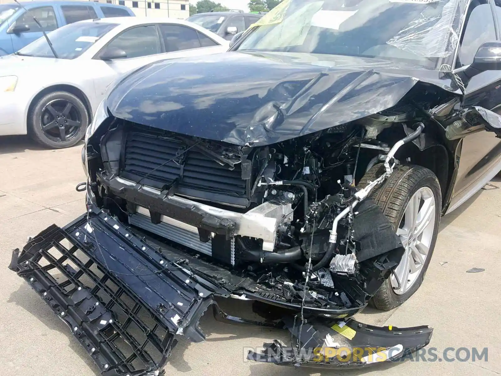 9 Фотография поврежденного автомобиля WA1BNAFY8K2029308 AUDI Q5 2019