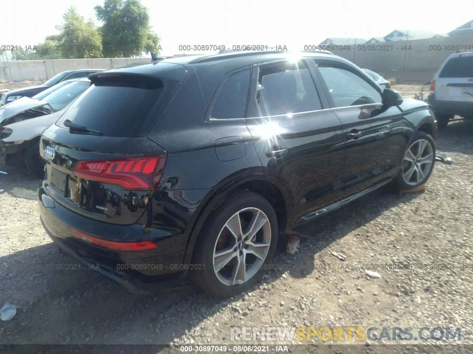 4 Фотография поврежденного автомобиля WA1BNAFY8K2029776 AUDI Q5 2019