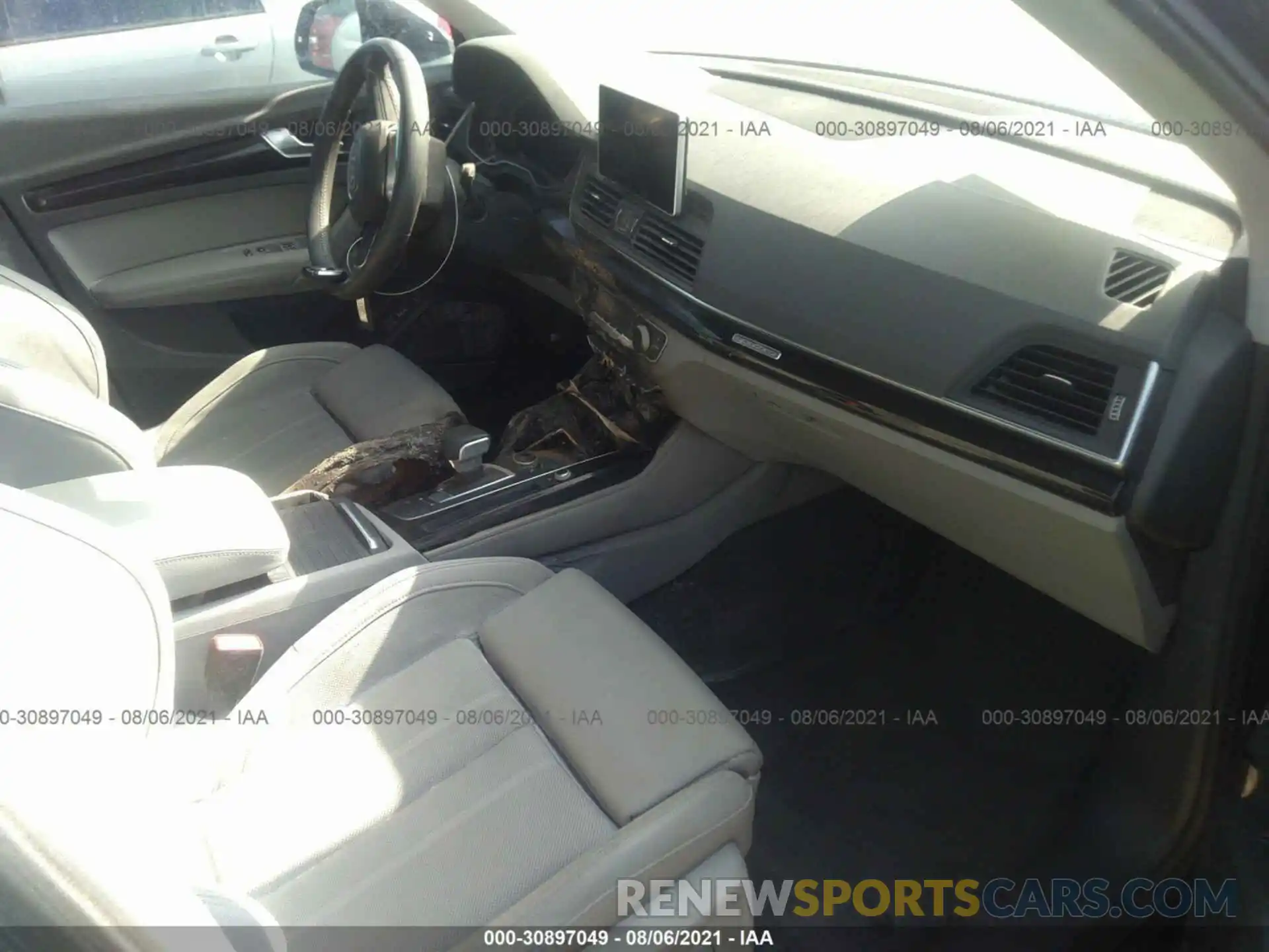 5 Photograph of a damaged car WA1BNAFY8K2029776 AUDI Q5 2019