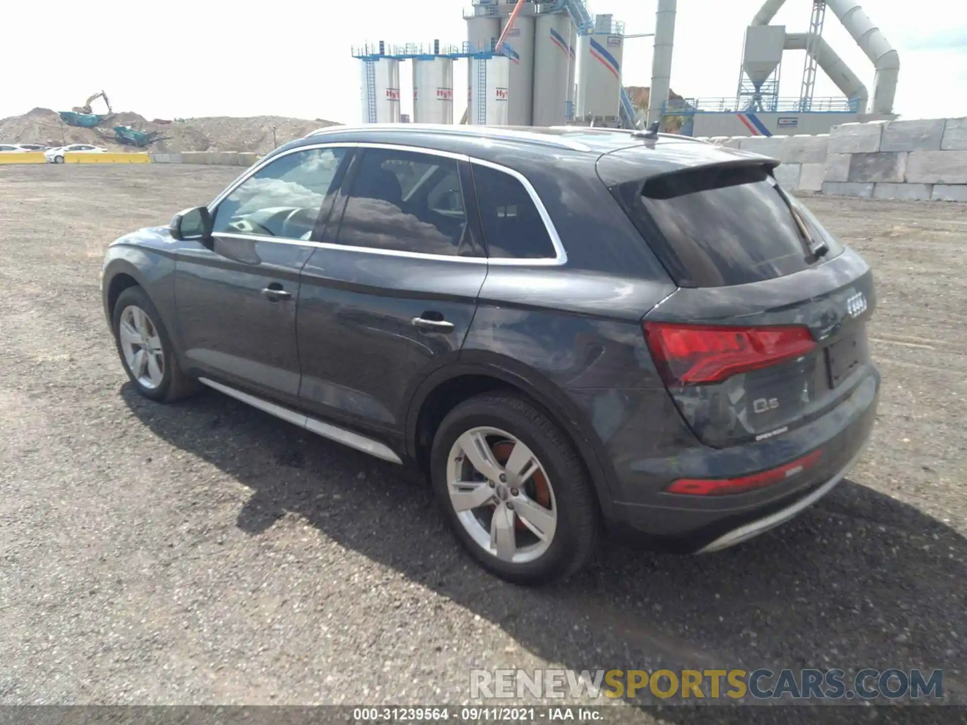 3 Фотография поврежденного автомобиля WA1BNAFY8K2032645 AUDI Q5 2019