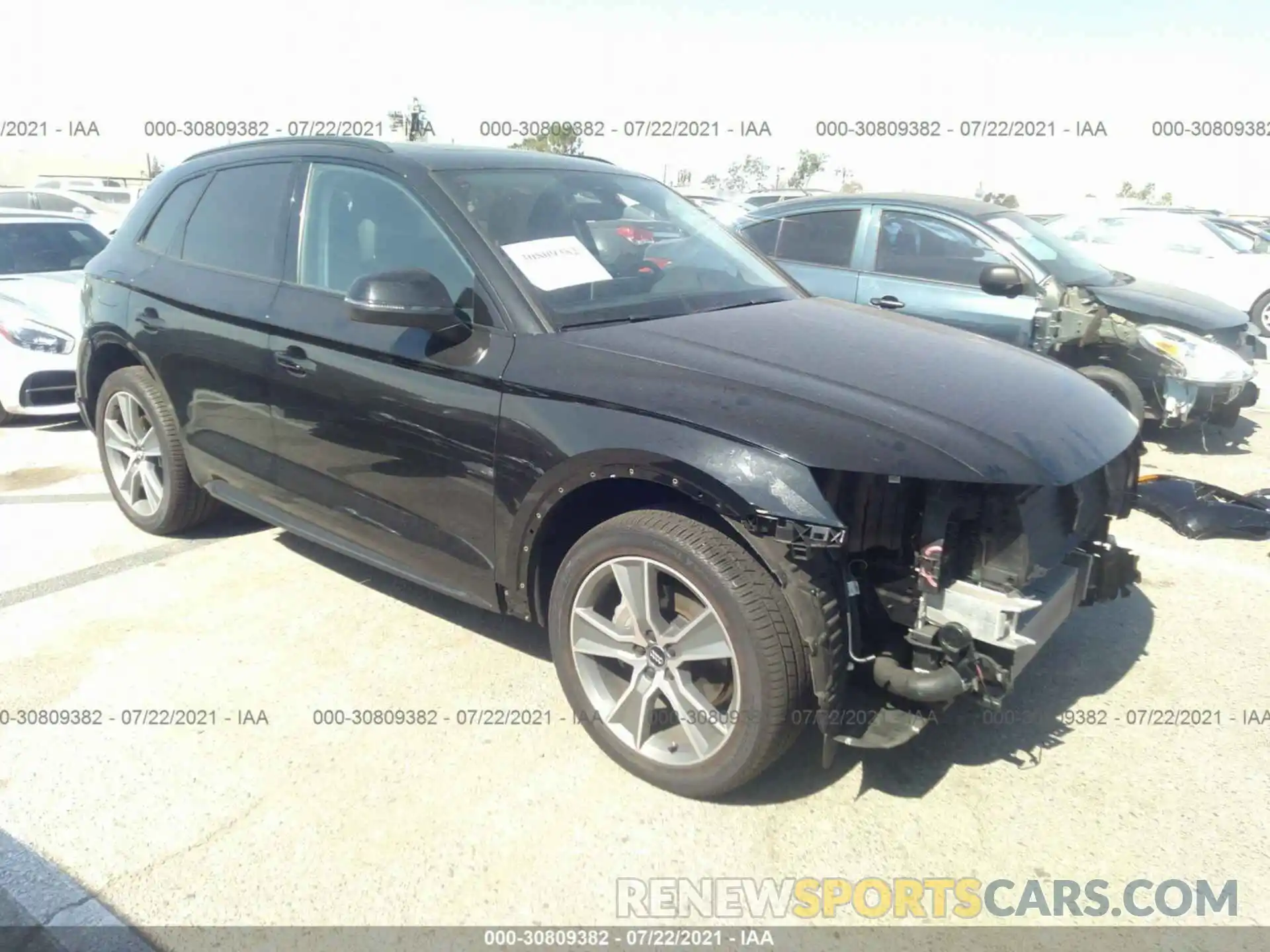 1 Фотография поврежденного автомобиля WA1BNAFY8K2035576 AUDI Q5 2019