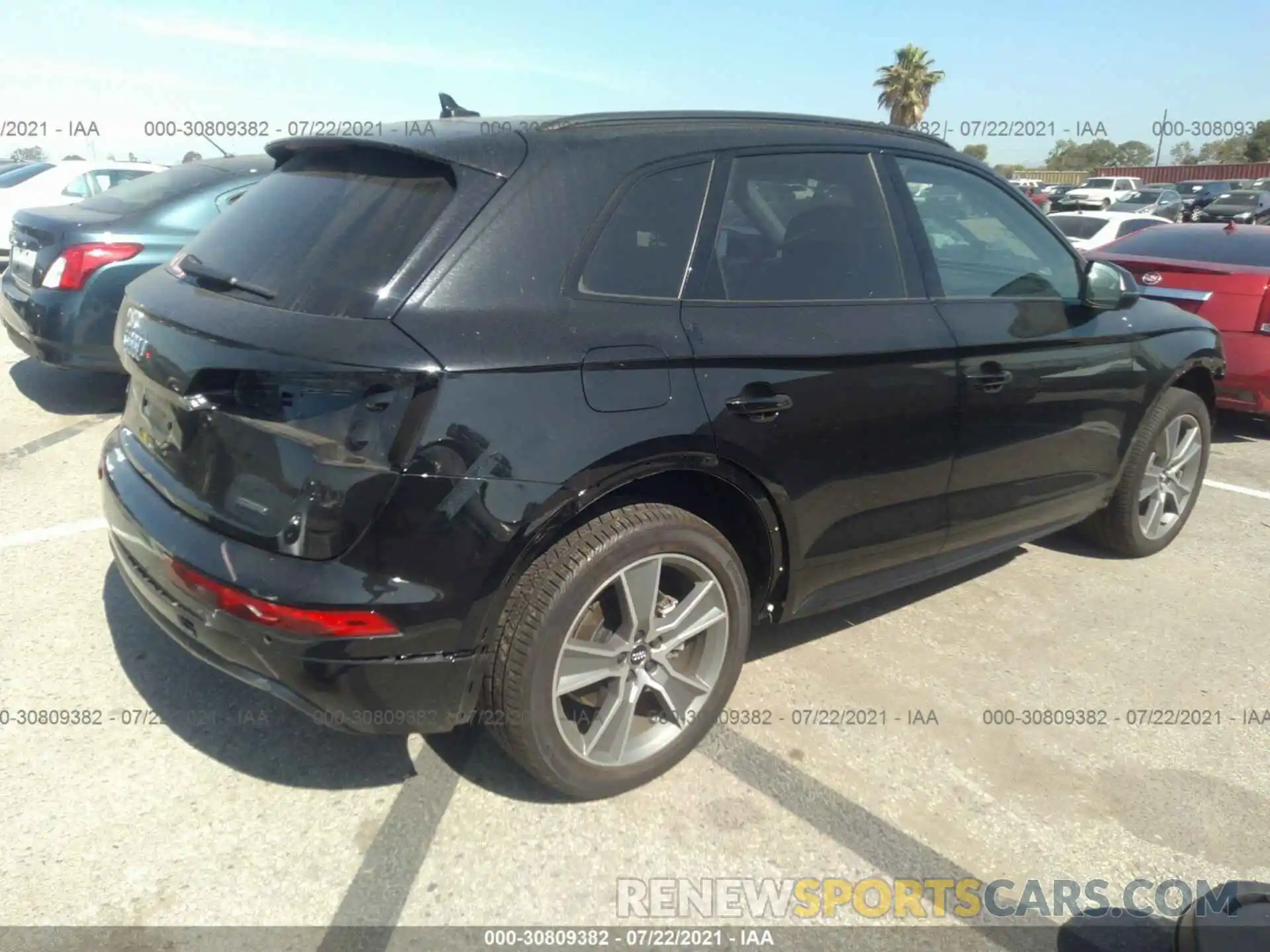 4 Фотография поврежденного автомобиля WA1BNAFY8K2035576 AUDI Q5 2019