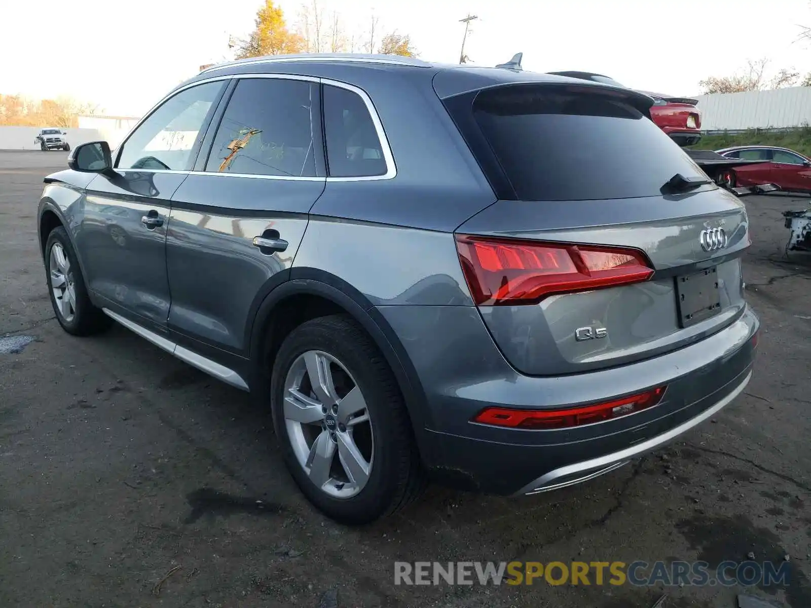 3 Фотография поврежденного автомобиля WA1BNAFY8K2037862 AUDI Q5 2019