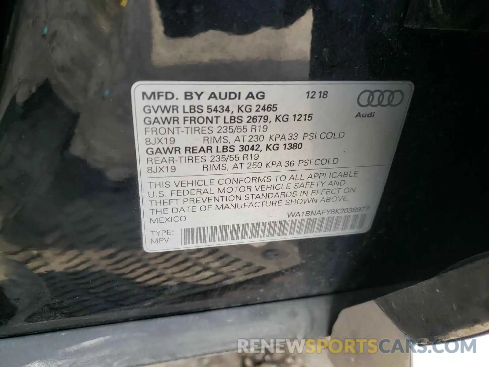 10 Photograph of a damaged car WA1BNAFY8K2038977 AUDI Q5 2019