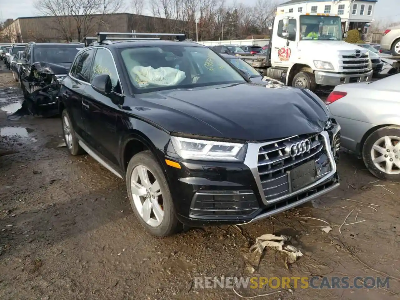 1 Фотография поврежденного автомобиля WA1BNAFY8K2046545 AUDI Q5 2019