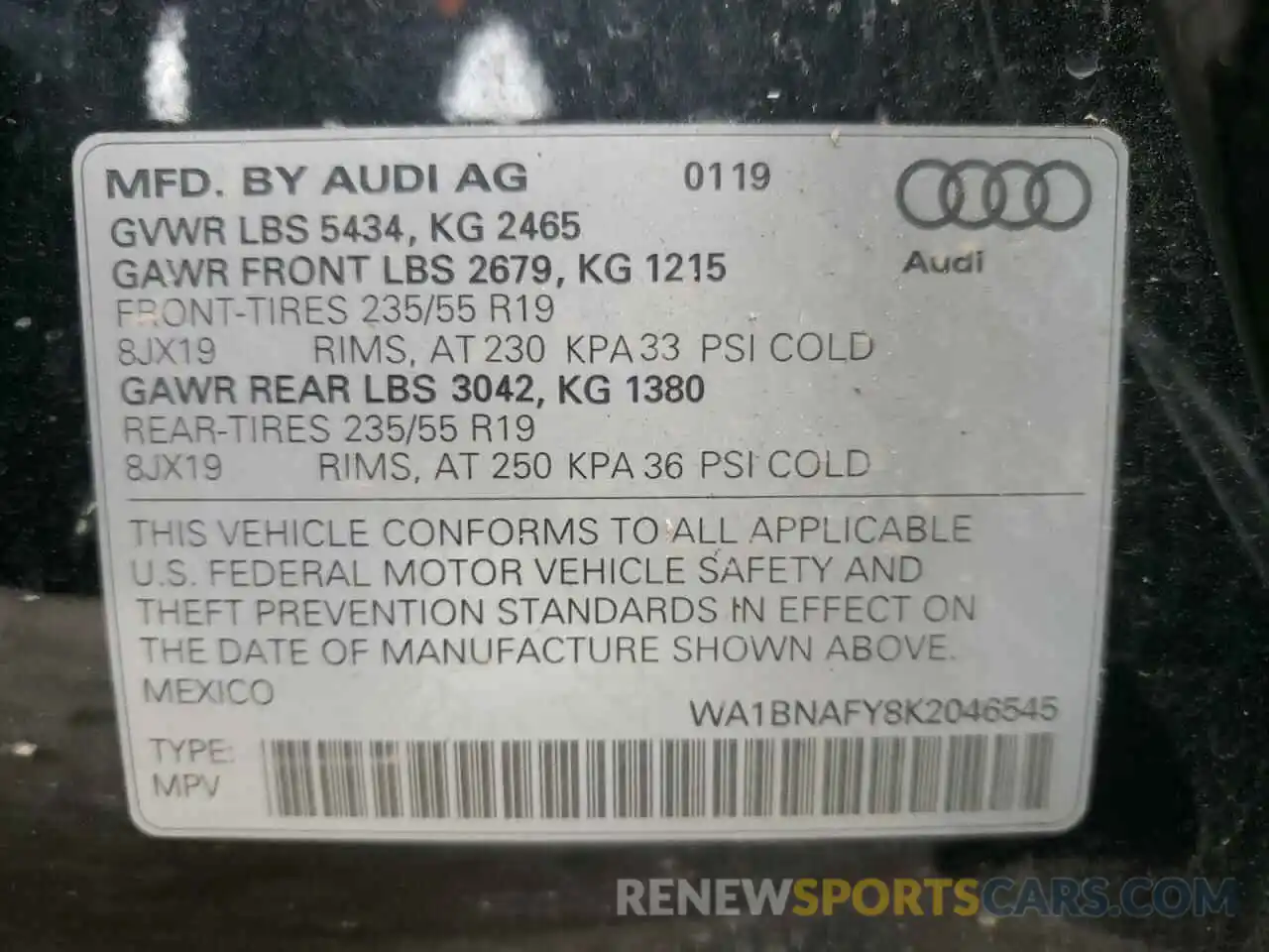 10 Photograph of a damaged car WA1BNAFY8K2046545 AUDI Q5 2019