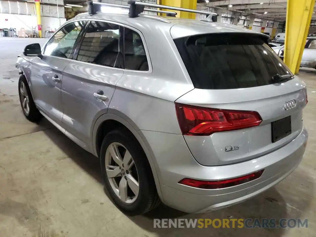 3 Фотография поврежденного автомобиля WA1BNAFY8K2054600 AUDI Q5 2019