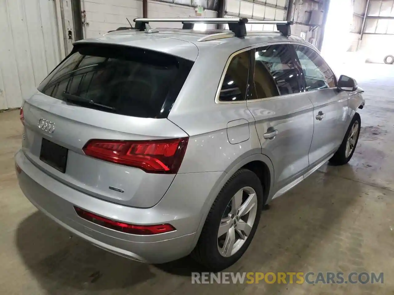 4 Фотография поврежденного автомобиля WA1BNAFY8K2054600 AUDI Q5 2019