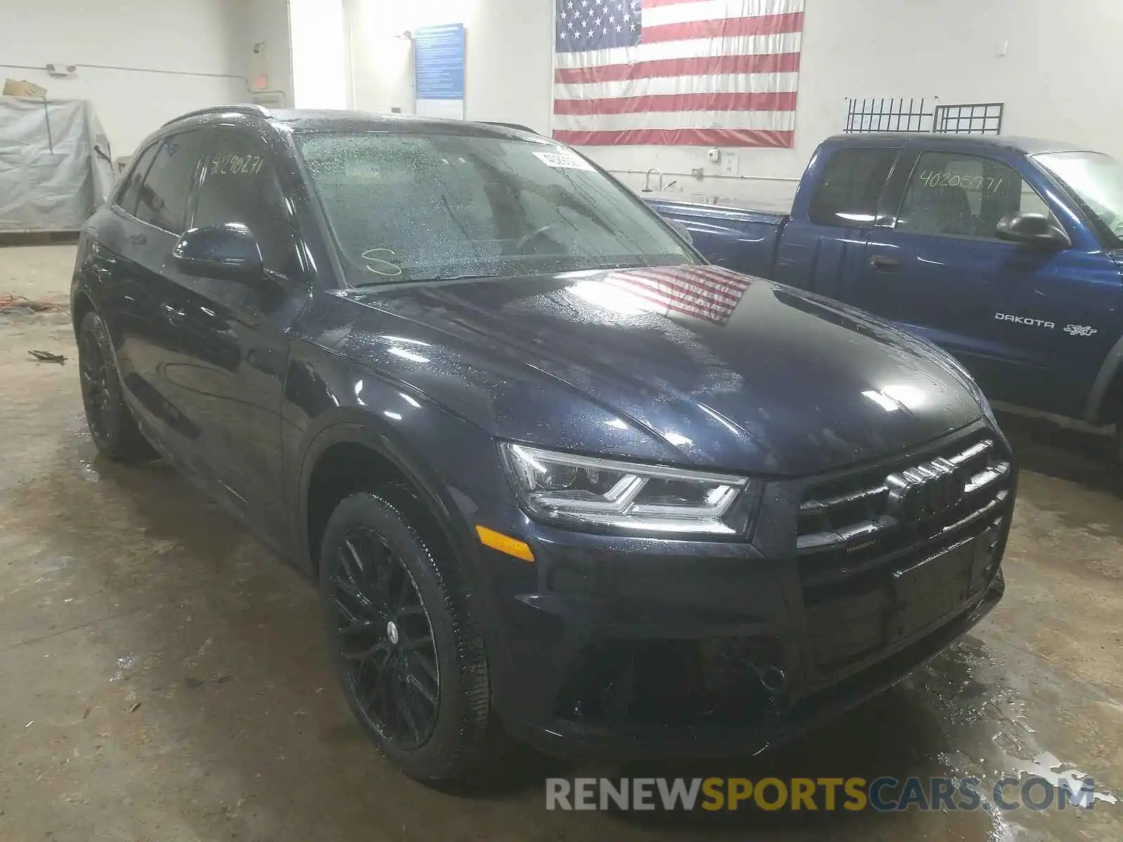 1 Photograph of a damaged car WA1BNAFY8K2055651 AUDI Q5 2019