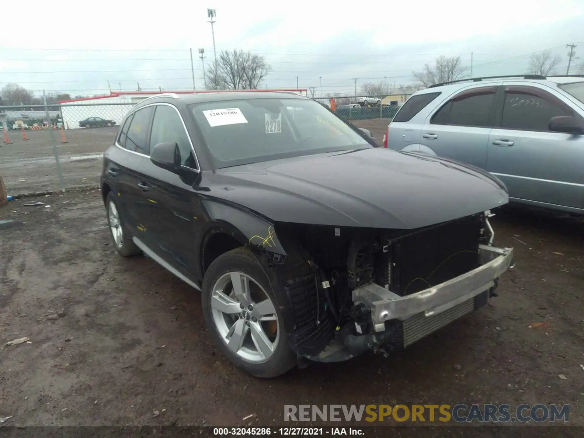 1 Photograph of a damaged car WA1BNAFY8K2058288 AUDI Q5 2019