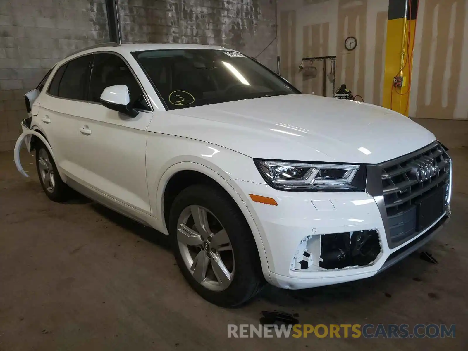 1 Photograph of a damaged car WA1BNAFY8K2069243 AUDI Q5 2019