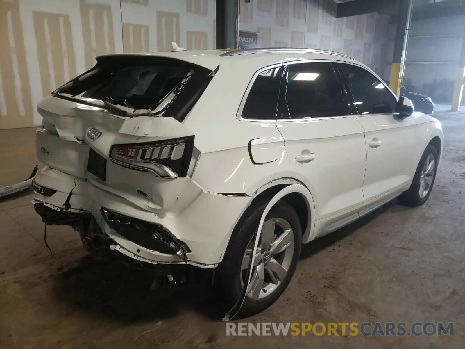 4 Фотография поврежденного автомобиля WA1BNAFY8K2069243 AUDI Q5 2019