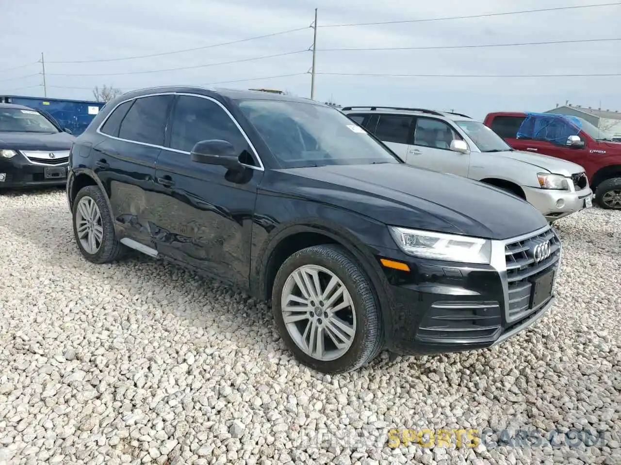 4 Фотография поврежденного автомобиля WA1BNAFY8K2077651 AUDI Q5 2019