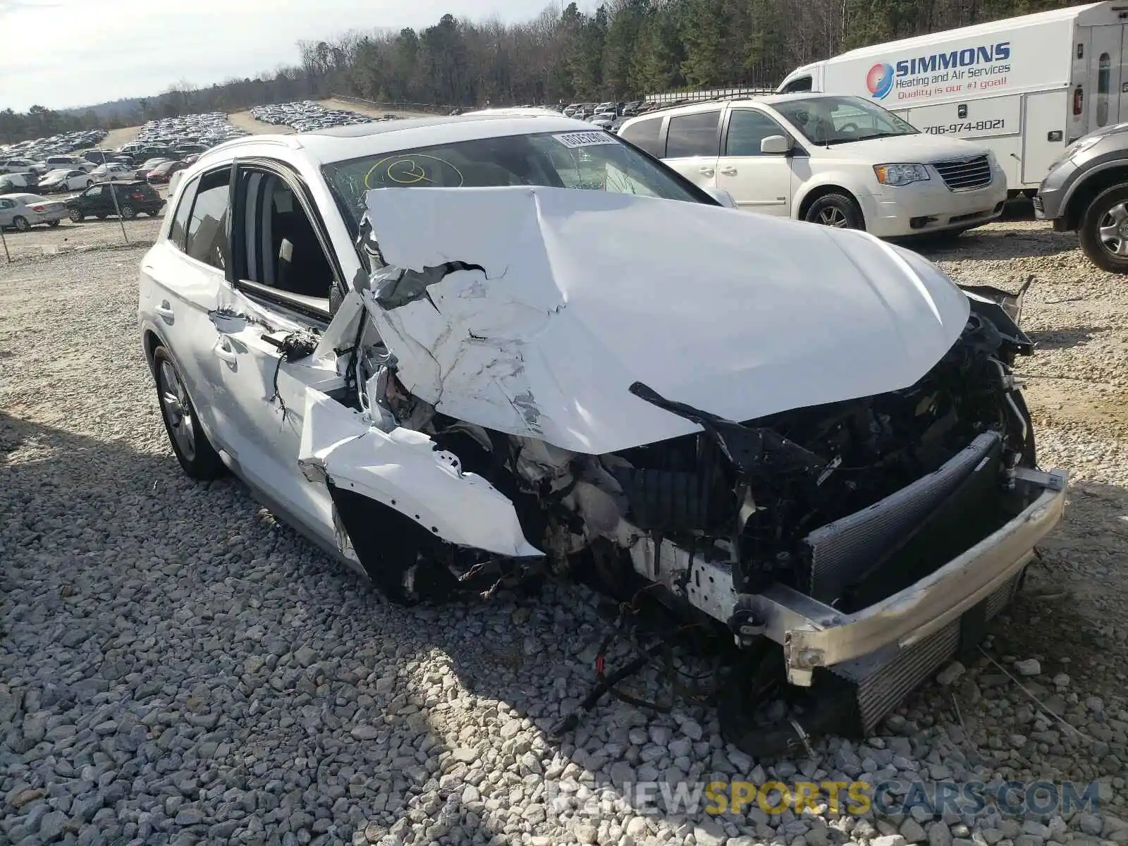 1 Фотография поврежденного автомобиля WA1BNAFY8K2081067 AUDI Q5 2019