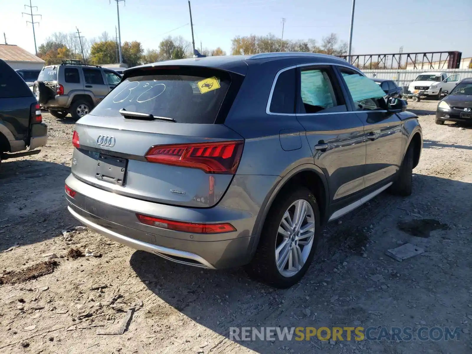 4 Фотография поврежденного автомобиля WA1BNAFY8K2087547 AUDI Q5 2019