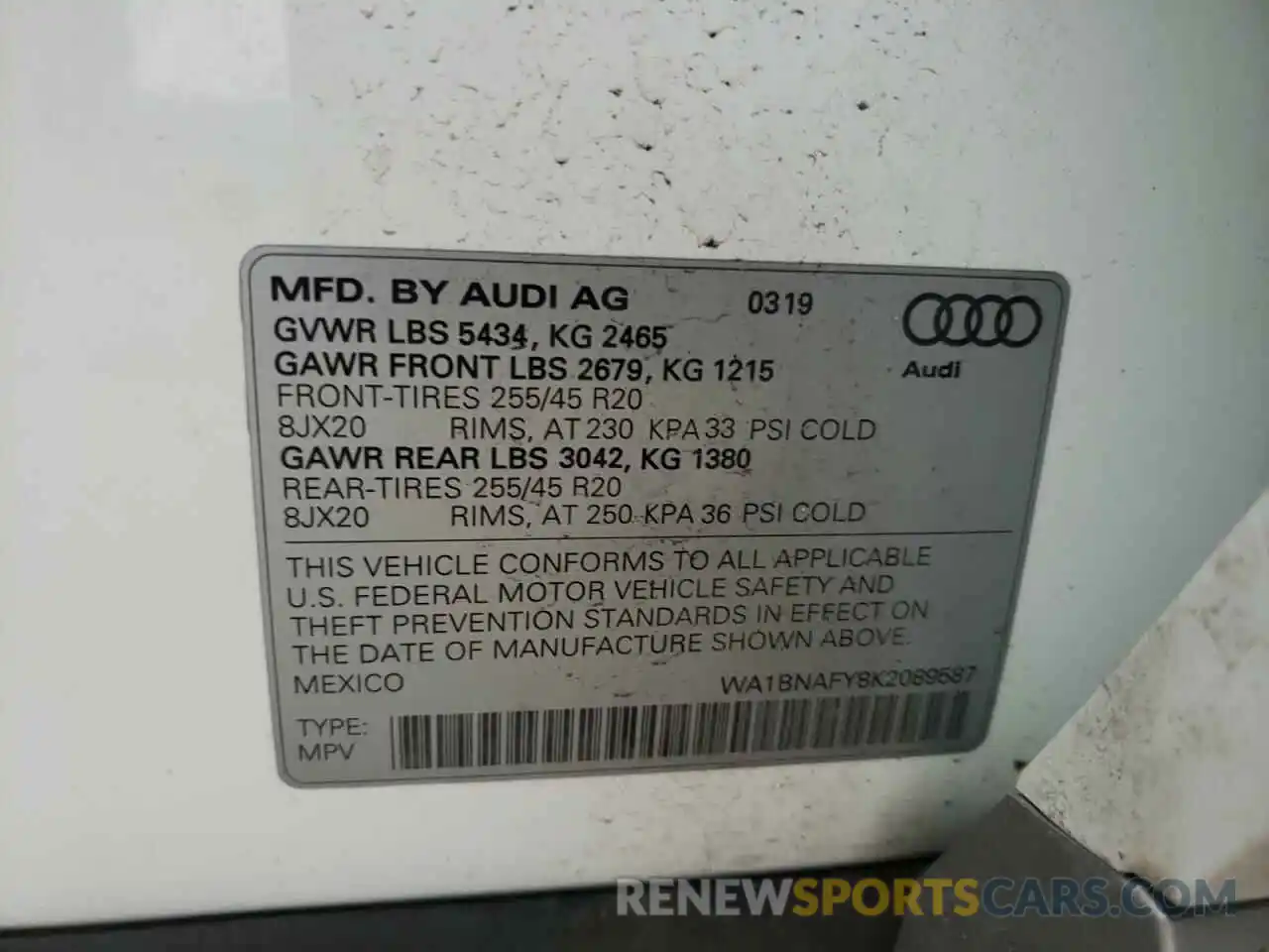 10 Photograph of a damaged car WA1BNAFY8K2089587 AUDI Q5 2019