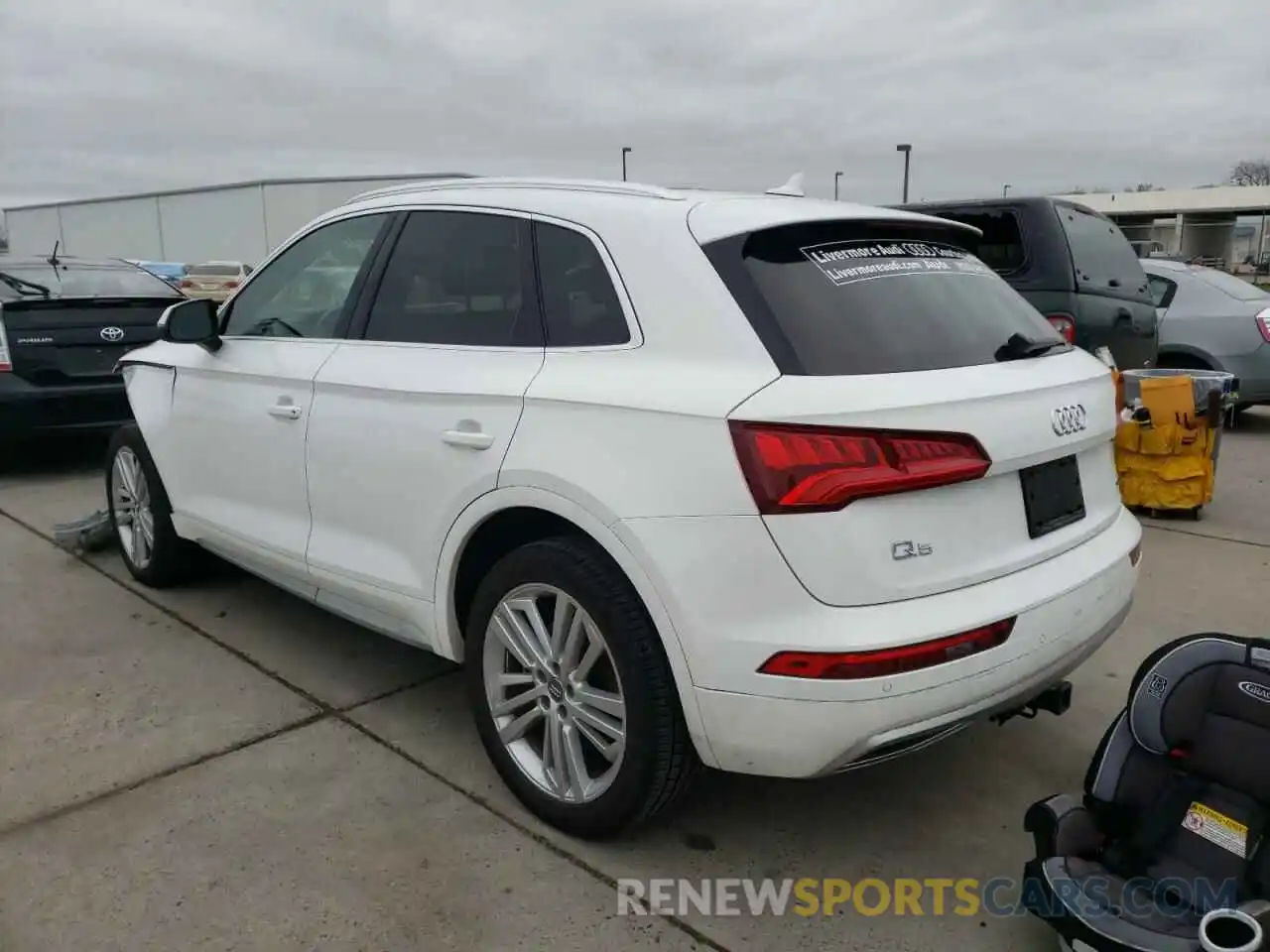 3 Фотография поврежденного автомобиля WA1BNAFY8K2089587 AUDI Q5 2019